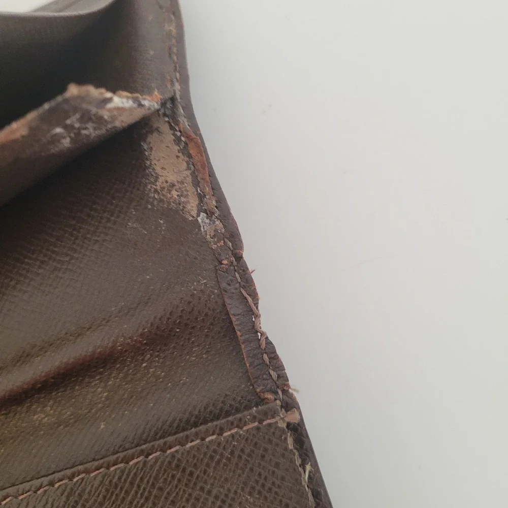 Louis Vuitton Taiga Long Wallet Ardoise Leather Bifold Card Holder MI1013 France